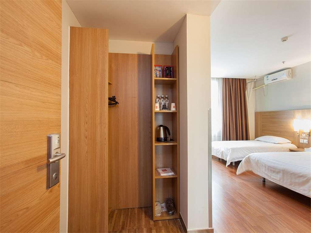 Hotel Ibis Luoyang Hi Tech Dev Zone Zimmer foto