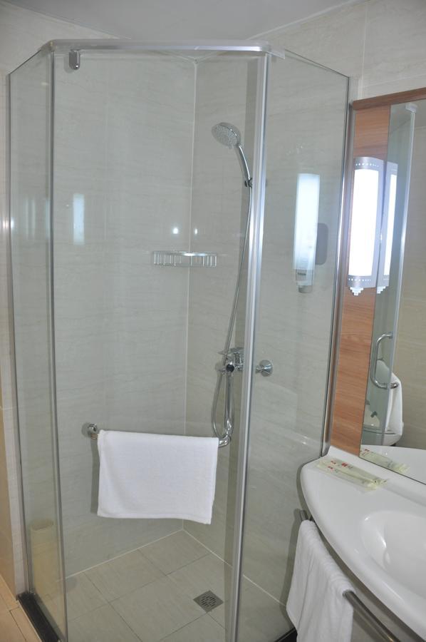 Hotel Ibis Luoyang Hi Tech Dev Zone Exterior foto