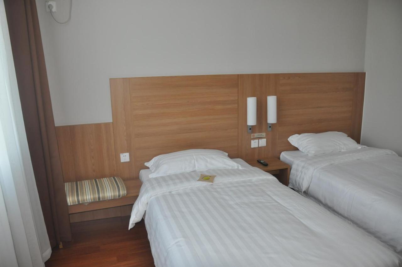 Hotel Ibis Luoyang Hi Tech Dev Zone Exterior foto